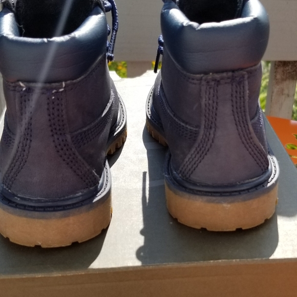Toddler Timberland 7.5c - Picture 6 of 8